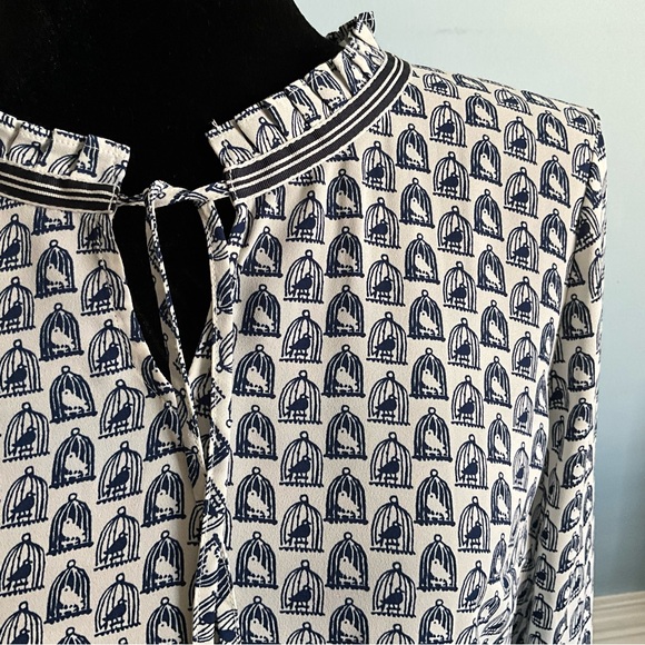 SET of 2 Talbots Womens Blouses Tops Tunics Bird - Picture 12 of 13